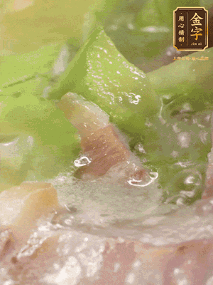 加一點糖、1碗開水煮到絲瓜半透明